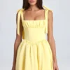 Vestito a corsetto drappeggiato Bellamy in Lemon Sherbet Vestito a corsetto drappeggiato Bellamy in Lemon Sherbet
