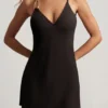 Vestito A-line con schiena scoperta Kalani in nero Vestito A-line con schiena scoperta Kalani in nero