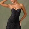 Vestito A-line con scollo a cuore decorato Viela in nero Vestito A-line con scollo a cuore decorato Viela in nero