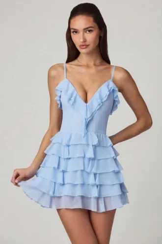 Vestito A-line con volant e allacciatura Lolina in azzurro polvere