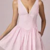 Vestito A-line Marissa con fiocco in righe malva chiaro Vestito A-line Marissa con fiocco in righe malva chiaro