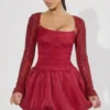 Vestito Aletta con orlo a palloncino decorato in rosso Vestito Aletta con orlo a palloncino decorato in rosso