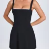 Vestito Aubrielle con bordi in pizzo, nero Vestito Aubrielle con bordi in pizzo, nero