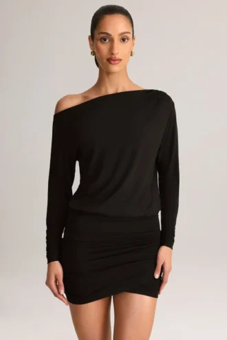 Vestito avvolgente con spalle scoperte in modal Mira, nero