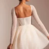 Vestito Calliope con maniche lunghe e gonna in tulle decorato, color avorio Vestito Calliope con maniche lunghe e gonna in tulle decorato, color avorio