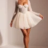 Vestito Calliope con maniche lunghe e gonna in tulle decorato, color avorio Vestito Calliope con maniche lunghe e gonna in tulle decorato, color avorio
