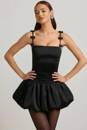 Vestito Cirilla con fiocco e orlo a palloncino arricciato, nero