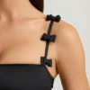 Vestito Cirilla con fiocco e orlo a palloncino arricciato, nero Vestito Cirilla con fiocco e orlo a palloncino arricciato, nero