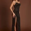 Vestito con collo a cappuccio e cut-out decorato Velia in serpente marrone Vestito con collo a cappuccio e cut-out decorato Velia in serpente marrone