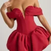 Vestito corto a corpetto con spalle scoperte e orlo a palloncino a strati Jessamy in rosso vero