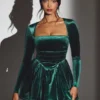 Vestito corto a corsetto con maniche lunghe in velluto Tera, verde smeraldo Vestito corto a corsetto con maniche lunghe in velluto Tera, verde smeraldo