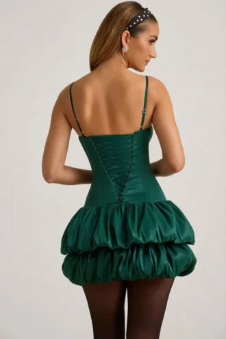Vestito corto a corsetto con orlo a palloncino in raso Clarice, verde smeraldo