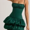 Vestito corto a corsetto con orlo a palloncino in raso Clarice, verde smeraldo