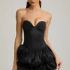 Vestito corto a corsetto con orlo a palloncino in raso Laela, nero
