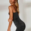 Vestito corto a corsetto con ruches Confident in nero Vestito corto a corsetto con ruches Confident in nero