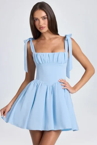 Vestito corto a corsetto drappeggiato Bellamy in blu polvere