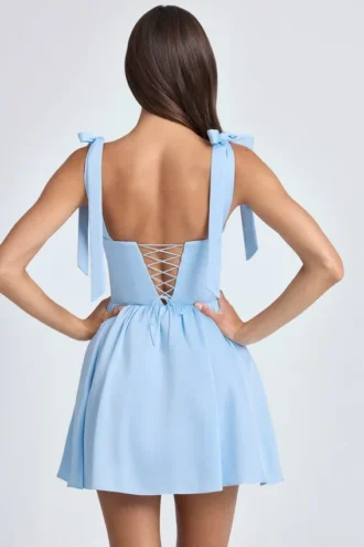 Vestito corto a corsetto drappeggiato Bellamy in blu polvere