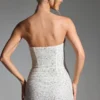 Vestito corto a corsetto senza spalline Crystella con decorazioni in bianco