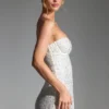 Vestito corto a corsetto senza spalline Crystella con decorazioni in bianco