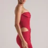 Vestito corto aderente a fascia Veda in rosso ciliegia