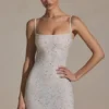 Vestito corto aderente con decorazioni Aellin in bianco Vestito corto aderente con decorazioni Aellin in bianco