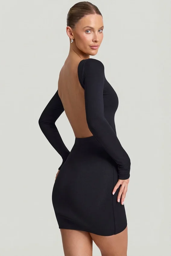 Vestito corto aderente con schiena scoperta Lyla in Modal, colore nero Vestito corto aderente con schiena scoperta Lyla in Modal, colore nero