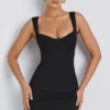 Vestito corto aderente con scollo a cuore in modal Dove, colore nero Vestito corto aderente con scollo a cuore in modal Dove, colore nero