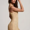 Vestito corto asimmetrico con decorazioni Kylie in oro