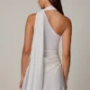 Vestito corto asimmetrico Kiraz con dettaglio a sciarpa in bianco