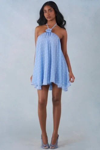 Vestito corto babydoll con scollo all’americana Evania con stampa a pois blu