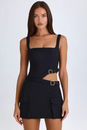 Vestito corto con cintura e cut-out Acadia in nero