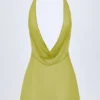 Vestito corto con collo a cappuccio e schiena scoperta Iona in verde oliva