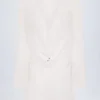 Vestito corto con collo a cappuccio Oualie in bianco