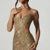 Vestito corto con cut-out decorato Sayzel in oro Vestito corto con cut-out decorato Sayzel in oro