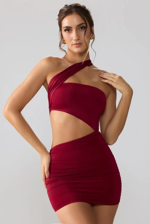 Vestito corto con cut-out e ruches in jersey elasticizzato Shyla, colore rubino Vestito corto con cut-out e ruches in jersey elasticizzato Shyla, colore rubino