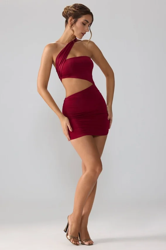 Vestito corto con cut-out e ruches in jersey elasticizzato Shyla, colore rubino Vestito corto con cut-out e ruches in jersey elasticizzato Shyla, colore rubino