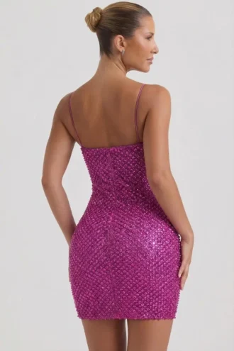 Vestito corto con scollo a cuore decorato Mischa in magenta