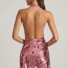 Vestito corto con scollo all’americana e paillettes Avenza in rosa Vestito corto con scollo all’americana e paillettes Avenza in rosa