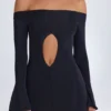 Vestito corto con spalle scoperte e cut-out Madelina in nero Vestito corto con spalle scoperte e cut-out Madelina in nero