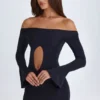 Vestito corto con spalle scoperte e cut-out Madelina in nero Vestito corto con spalle scoperte e cut-out Madelina in nero