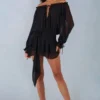 Vestito corto con spalle scoperte e maniche a palloncino Alessia in nero Vestito corto con spalle scoperte e maniche a palloncino Alessia in nero