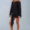 Vestito corto con spalle scoperte e maniche a palloncino Alessia in nero Vestito corto con spalle scoperte e maniche a palloncino Alessia in nero