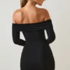 Vestito corto con spalle scoperte Oriana in modal nero Vestito corto con spalle scoperte Oriana in modal nero