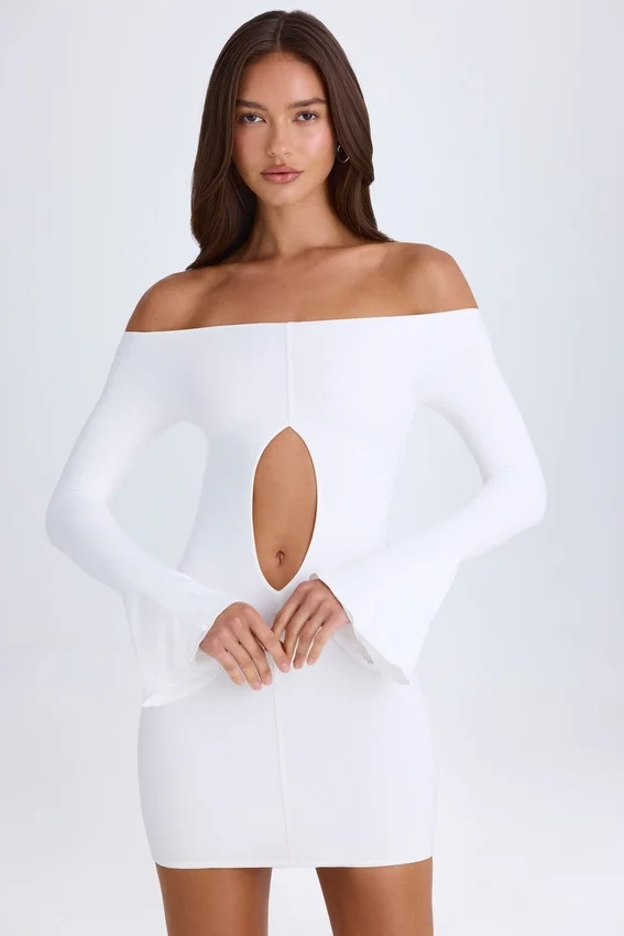 Vestito corto con spalline e cut-out Madelina in bianco Vestito corto con spalline e cut-out Madelina in bianco