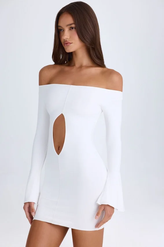 Vestito corto con spalline e cut-out Madelina in bianco Vestito corto con spalline e cut-out Madelina in bianco