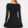 Vestito corto drappeggiato a maniche lunghe in modal a coste Helena, nero Vestito corto drappeggiato a maniche lunghe in modal a coste Helena, nero