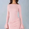 Vestito corto drappeggiato a maniche lunghe in modal a coste Helena, rosa cipria Vestito corto drappeggiato a maniche lunghe in modal a coste Helena, rosa cipria