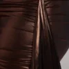 Vestito corto in jersey metallizzato con cut-out Nasira in rame bronzo