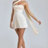 Vestito corto in raso drappeggiato con scollo all’americana Anastasia in avorio