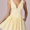 Vestito corto Marissa con dettaglio fiocco e linea ad A a righe giallo limone Vestito corto Marissa con dettaglio fiocco e linea ad A a righe giallo limone